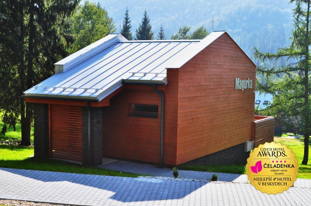 Horsky Hotel Celadenka / Mountain Resort Čeladná Zewnętrze zdjęcie