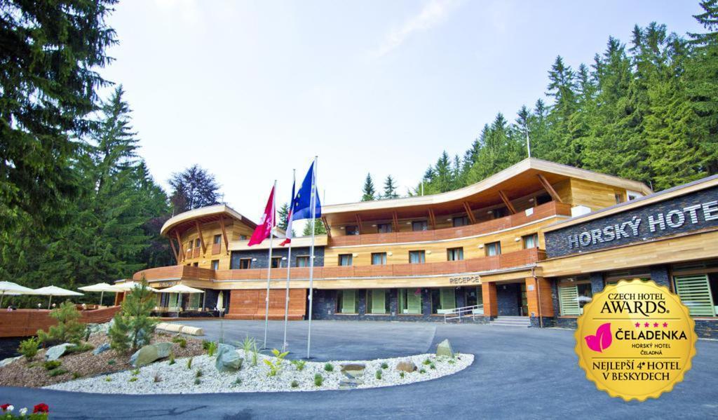Horsky Hotel Celadenka / Mountain Resort Čeladná Zewnętrze zdjęcie