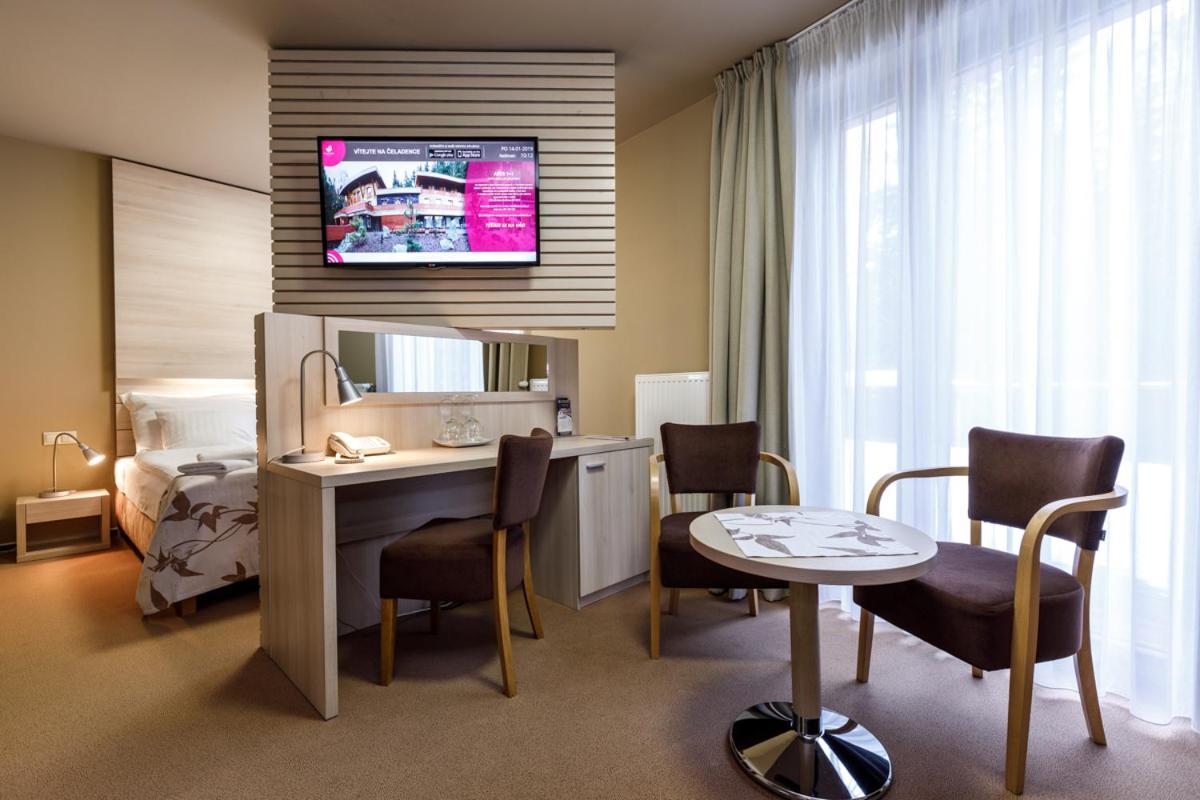 Horsky Hotel Celadenka / Mountain Resort Čeladná Zewnętrze zdjęcie