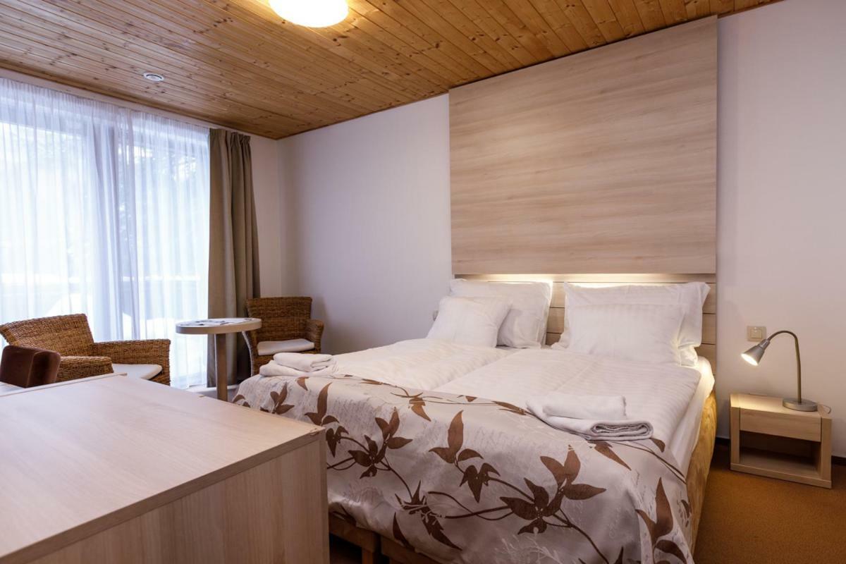 Horsky Hotel Celadenka / Mountain Resort Čeladná Zewnętrze zdjęcie
